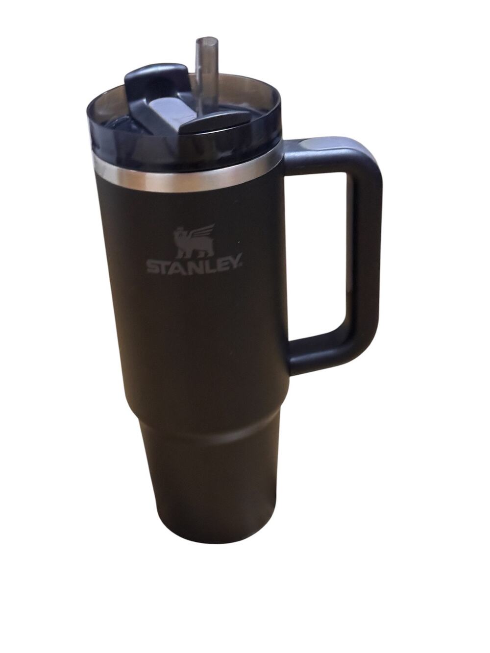 Stanley Black Logo Water Tumbler  30oz Quencher 
New With tag